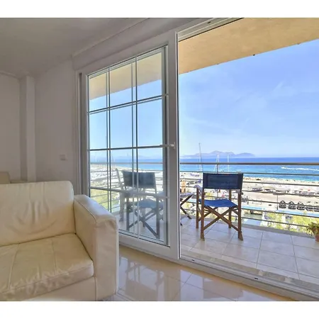 Harborfront Escape In Mallorca * Can Picafort (Mallorca)