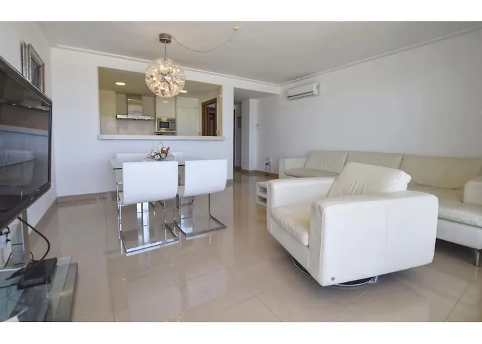 Harborfront Escape In Mallorca Appartement *