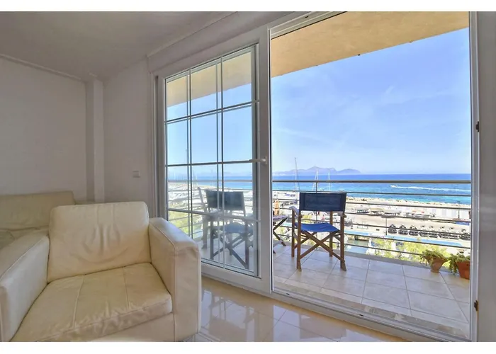 Harborfront Escape In Mallorca * Can Picafort