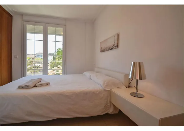 Harborfront Escape In Mallorca * Can Picafort