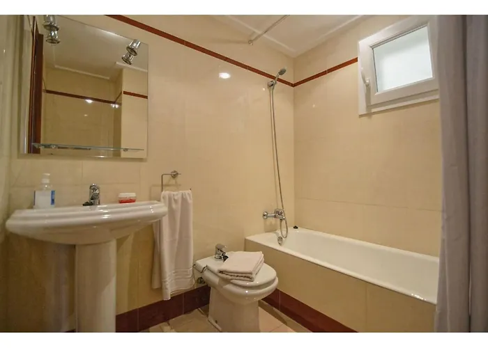 Harborfront Escape In Mallorca Apartman Can Picafort