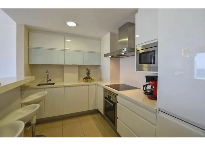 Harborfront Escape In Mallorca Apartman